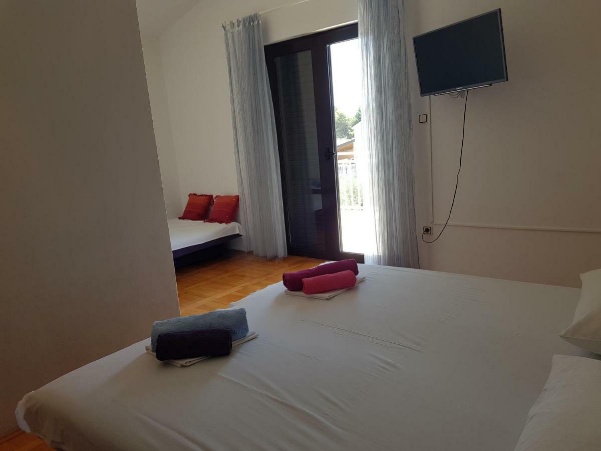 Apartments Skelin โวดีเซ ภายนอก รูปภาพ